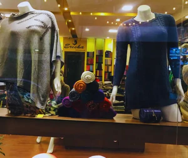 Pasmina shop in Nepal