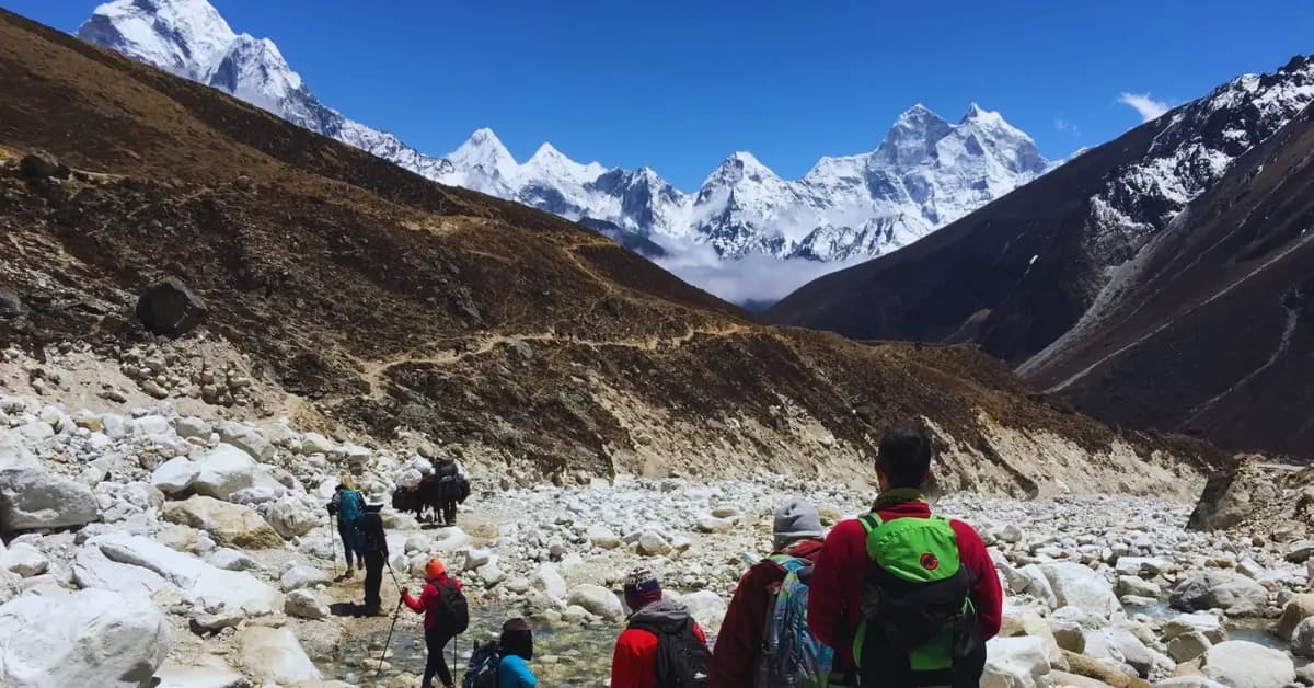 Group hiking from Pheriche to Pangboche during the EBC trek