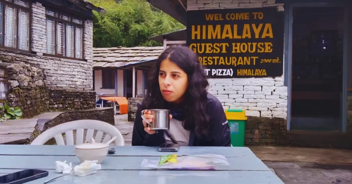 Cold temperature and hot coffee at Himalaya on the ABC trek route